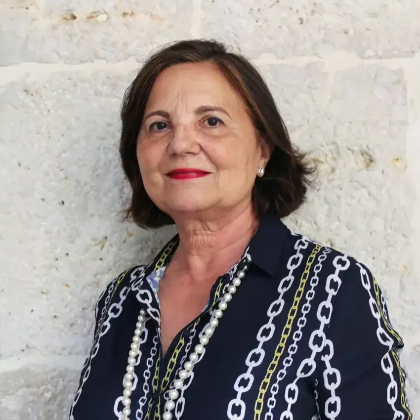 Maria Dolores Benavides